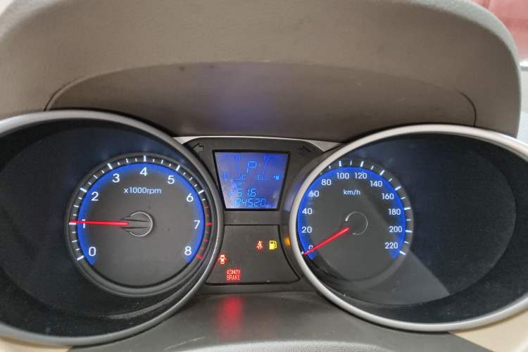 Used Hyundai ix35 2013 2.0L Automatic Two-Wheel Drive Comfort GL China V Standard