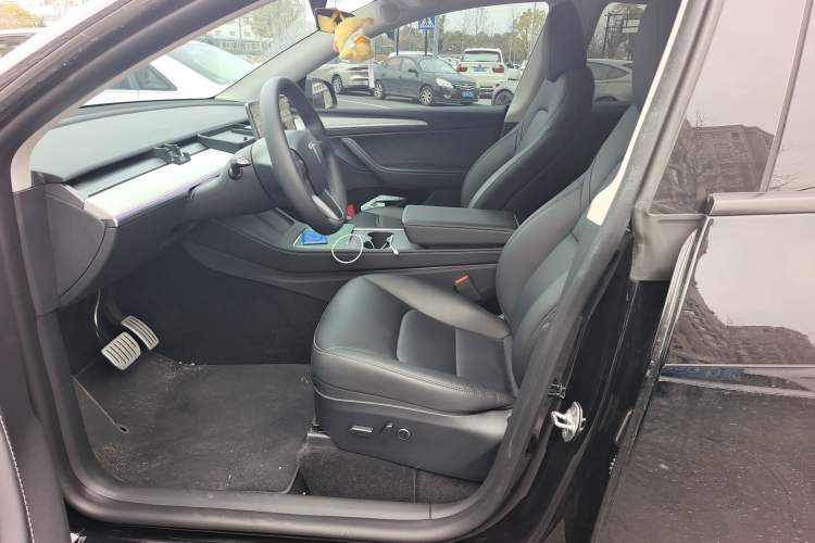 Used Tesla Model Y 2024 Performance High-Performance Edition
