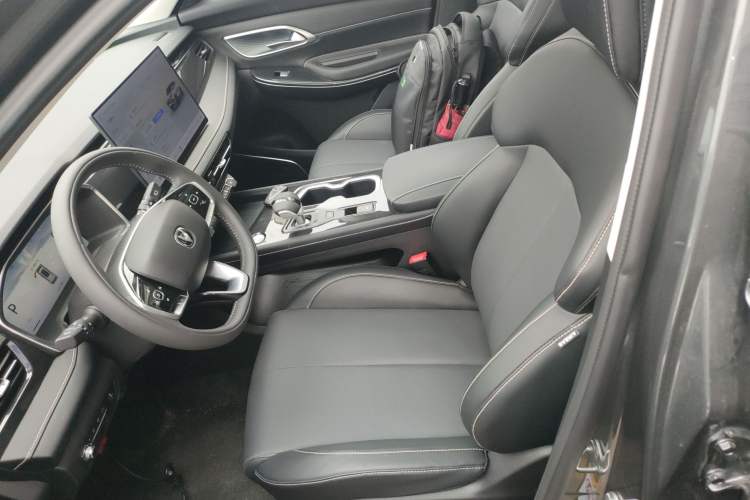 Used Changan CS75 2026 Model PRO 1.5T DCT Prestige 7-Seater