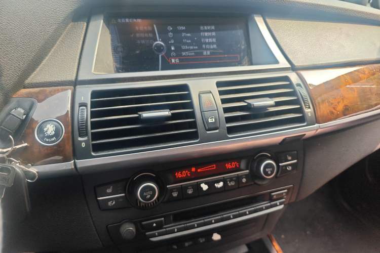 Used BMW X5 2011 xDrive35i Leading Model
