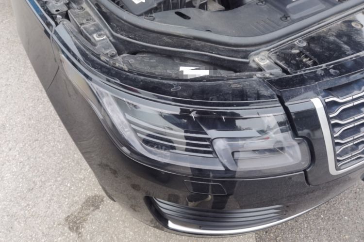 Used Land Rover Range 2022 3.0 L6 400 PS Classic Extended Version
