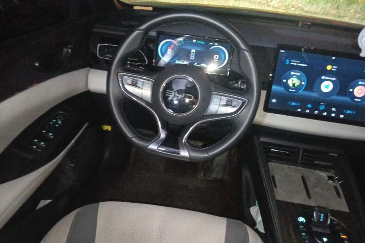 Used BYD Seal 06 New Energy 2024 DM-i 120KM Prestige Model