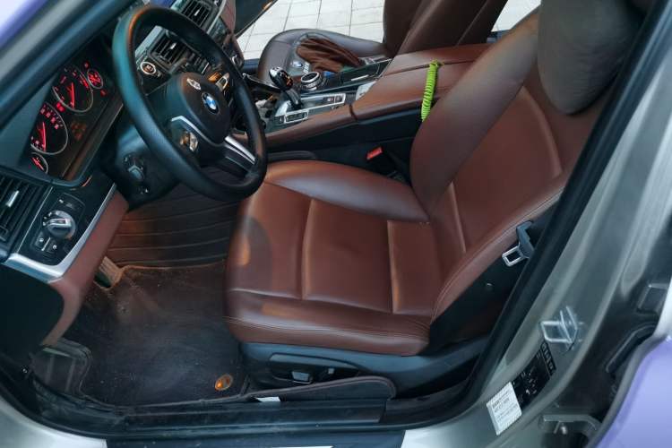 Used BMW 5 Series 2014 520Li Elegant Model