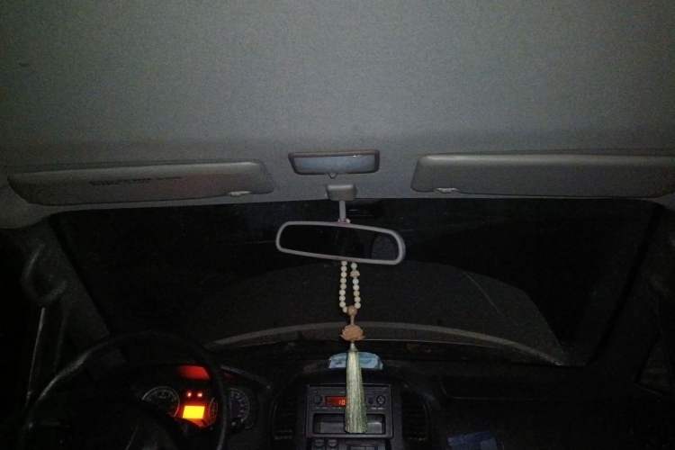 Used FORTHING Lingzhi 2013 M3 1.6L 7-Seater Comfort Model