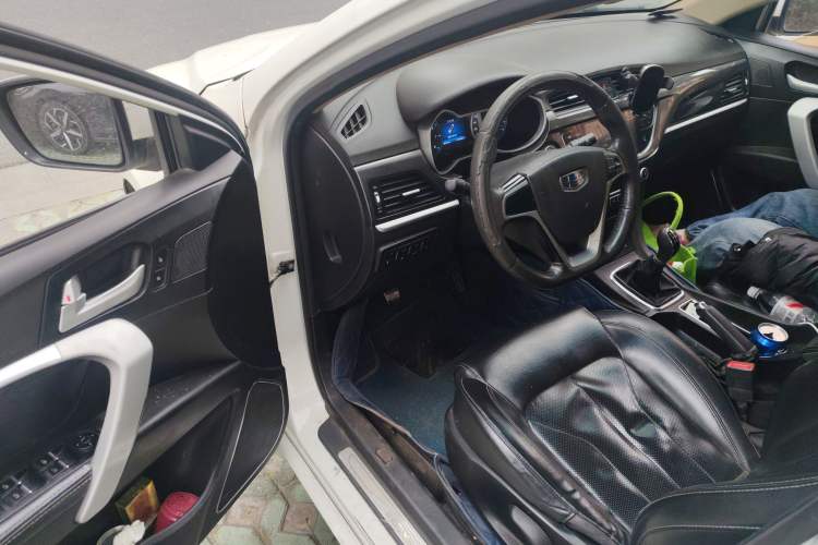 Used Geely Auto Emgrand 2016 Sedan 1.5L Manual Upward Edition