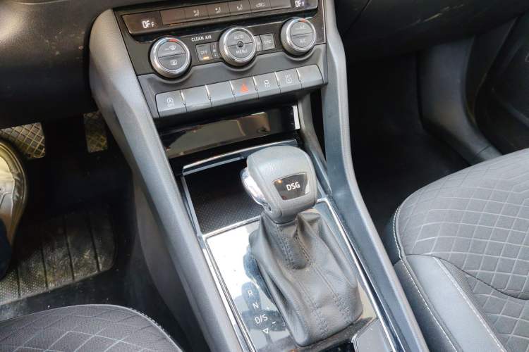 Used Skoda Kodiaq 2018 Facelifted TSI330 5-Seater Two-Wheel-Drive Comfort Edition