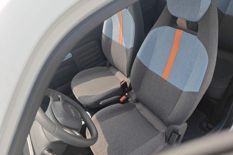 Used Geely Galaxy Panda 2024 Panda Mini 200km Endurance Bear