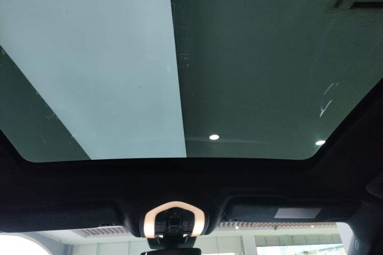 Used Porsche Macan 2022 Macan 2.0T Headliner