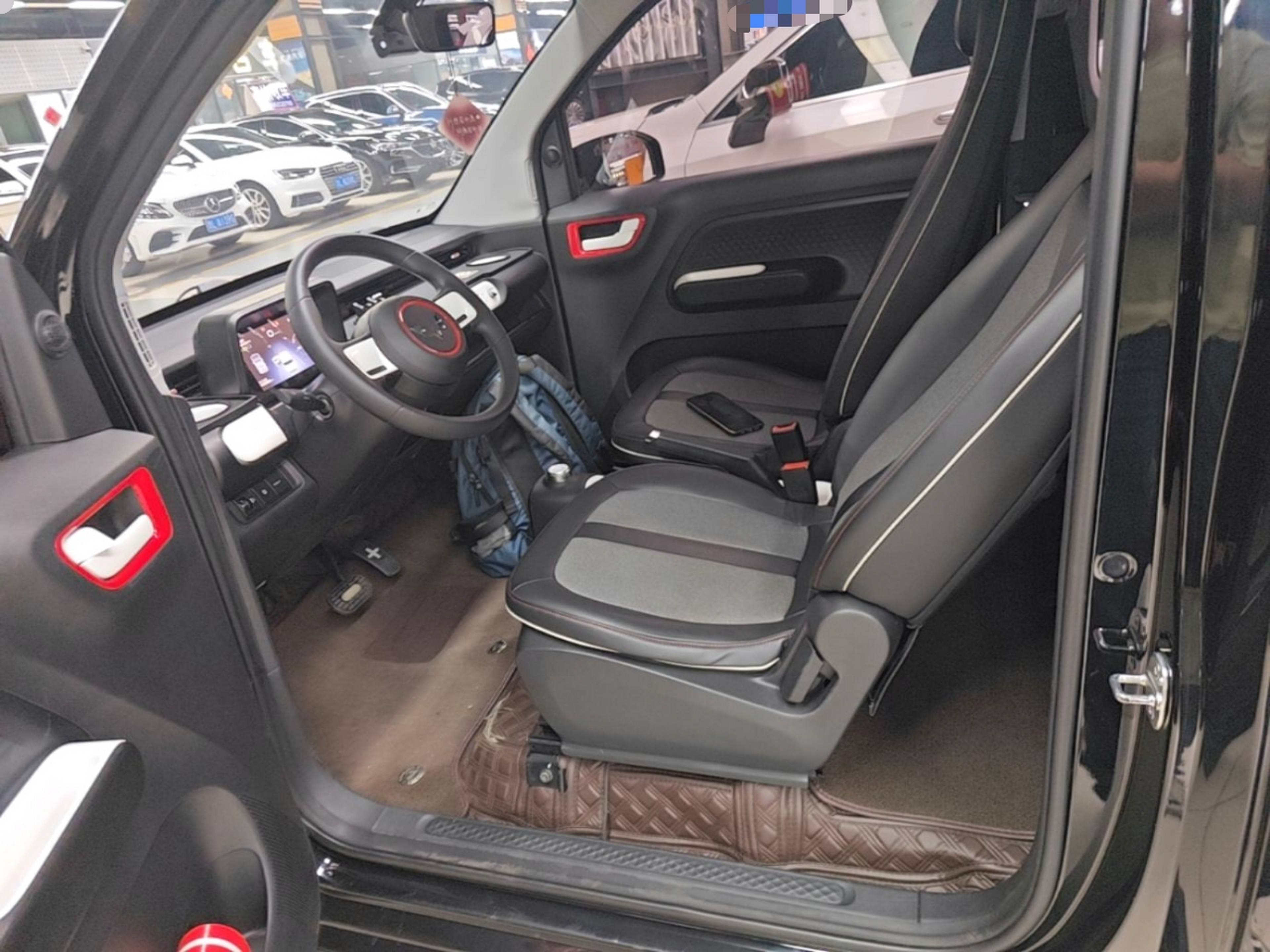 Interior delantero