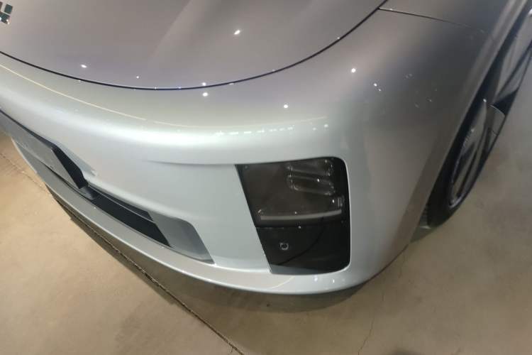 Used Li Auto Li Auto i6 2025 Model Two-Wheel-Drive Standard Type