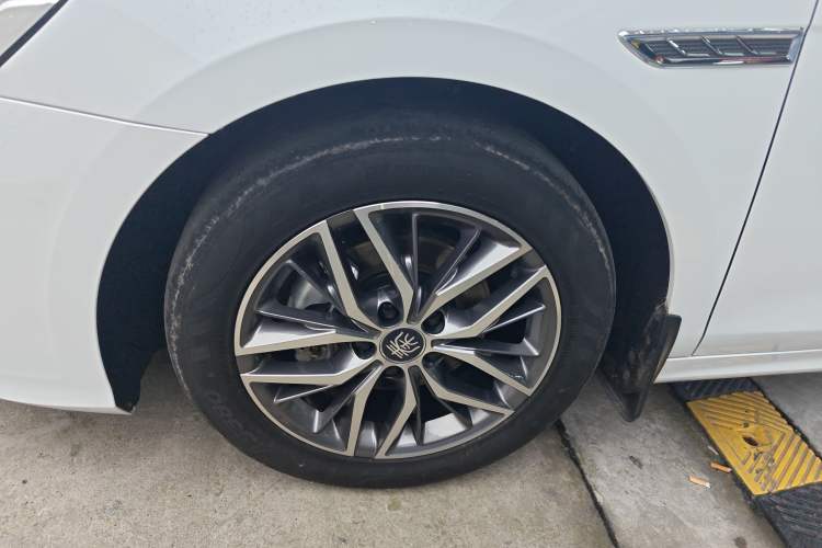 Used BYD Qin PLUS 2024 HONOR Edition DM-i 120KM Beyond Model
