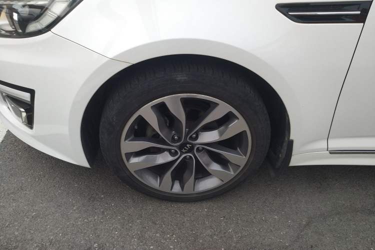 Used Kia K5 2014 2.0L Automatic LUXURY
