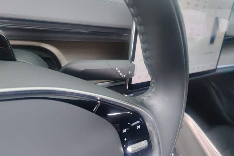 Used CHANGAN NEVO A07 2024 Pure Electric "True Fragrance" Edition 515 Prestige Model Gear Lever