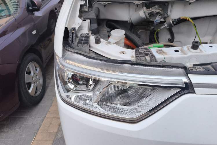 Used Ruichi EC75 2023 Pioneer Model I 41.85 kWh