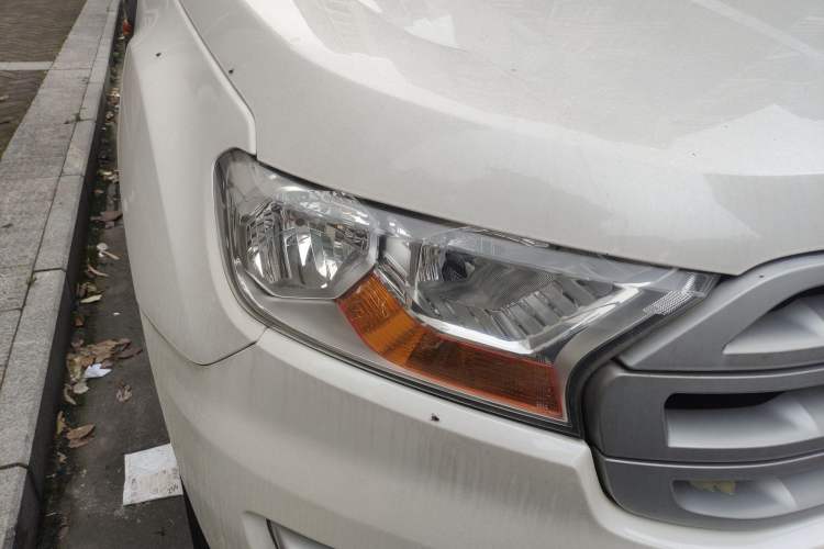 Used Ford Everest 2017 2.0T Gasoline Automatic 4x4 Elite Edition 5 Seats
