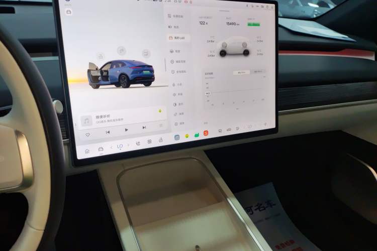 Used ONVO L60 2024 60 kWh All-Wheel Drive