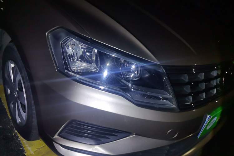 Used Volkswagen Jetta 2017 1.4L Manual Fashion Edition
