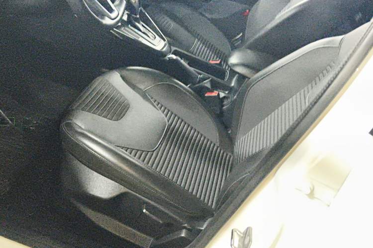 Used Ford Focus 2018 Hatchback Classic 1.6L Automatic Trendy SmartDrive Edition