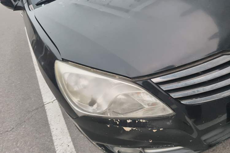 Used Hyundai Celesta 2011 1.6L Manual Luxury Model
