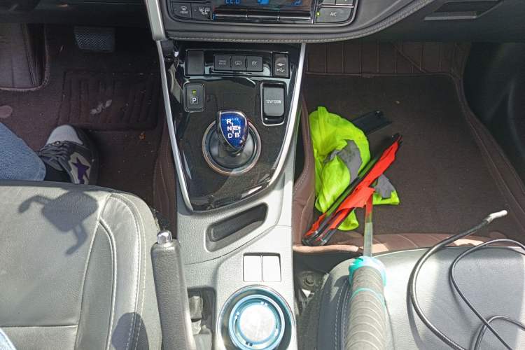 Used Toyota Corolla Hybrid E+ 2019 1.8L E-CVT Luxury Edition Gear Lever