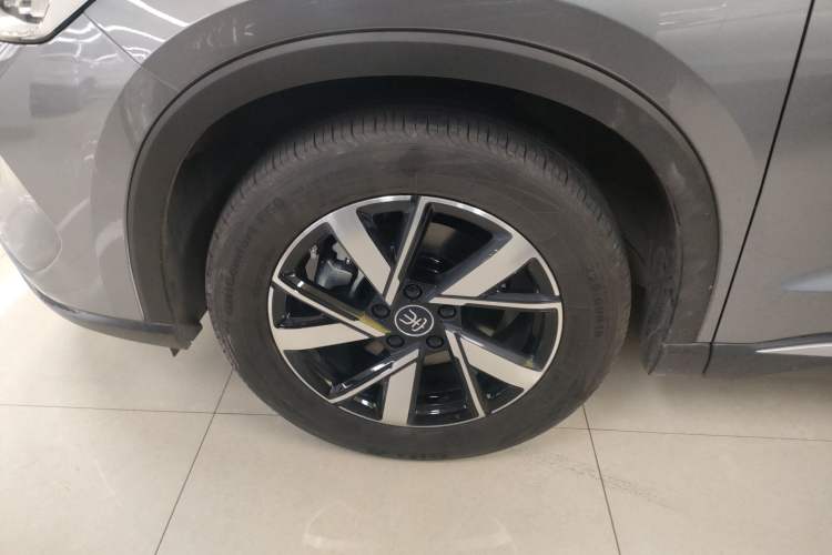 Used BYD Song Pro New Energy 2024 HONOR Edition DM-i 110KM Beyond Model Exterior 4