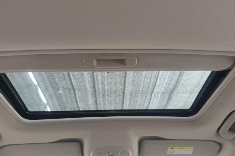 Used Peugeot 408 2015 1.2T Automatic Luxury Edition Headliner