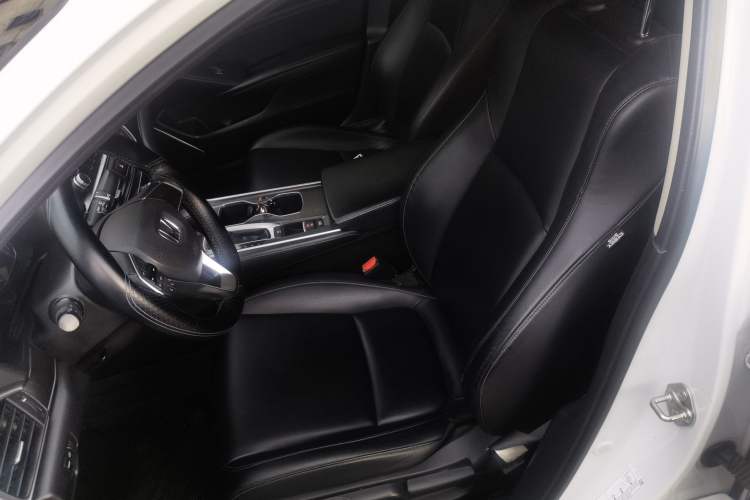 Used Honda Accord 2018 230TURBO Comfort Version National V
