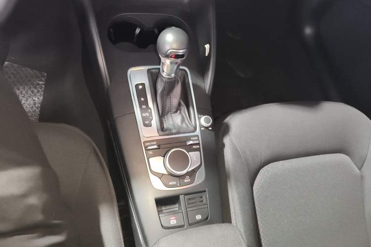 Used Audi A3 2018 30th Anniversary Edition Sportback 35 TFSI Ambition Model
