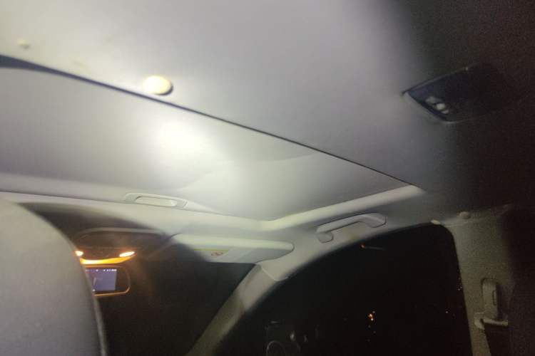 Used Haval H6 2015 Upgraded Model 1.5T Manual Two-Wheel Drive Elite Version