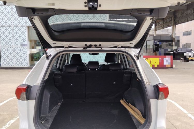 Used Toyota RAV4 2022 2.0L CVT Two-Wheel Drive Urban Edition
