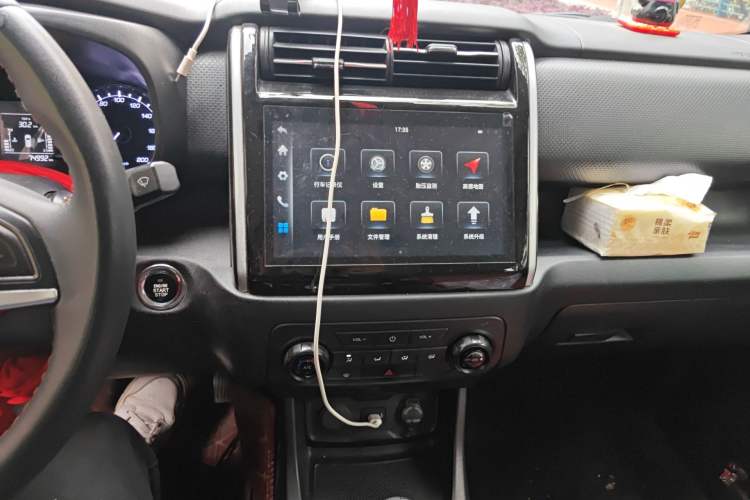 Used CHANGAN OSHAN X70A 2019 1.5L Manual Luxury Model China VI Standard