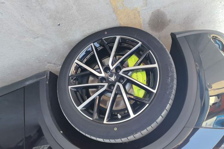 Used ARCFOX Alpha S5 2024 560MAX 185kW