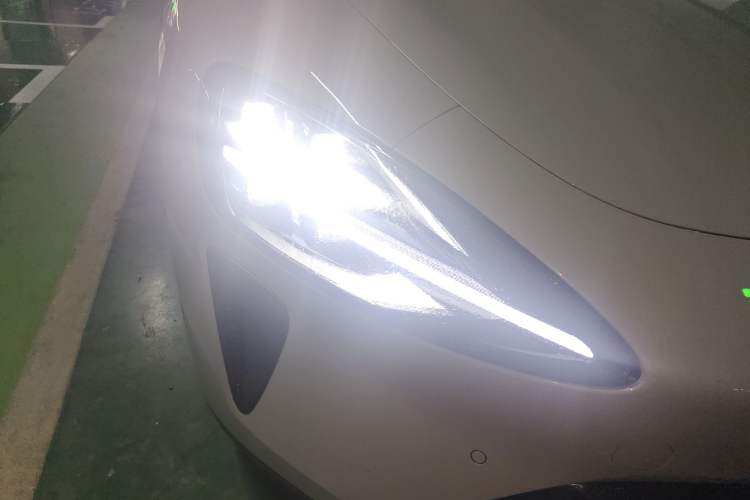 Used Xiaomi Auto SU7 2024 Rear-Drive Long-Range Intelligent Driving Version
