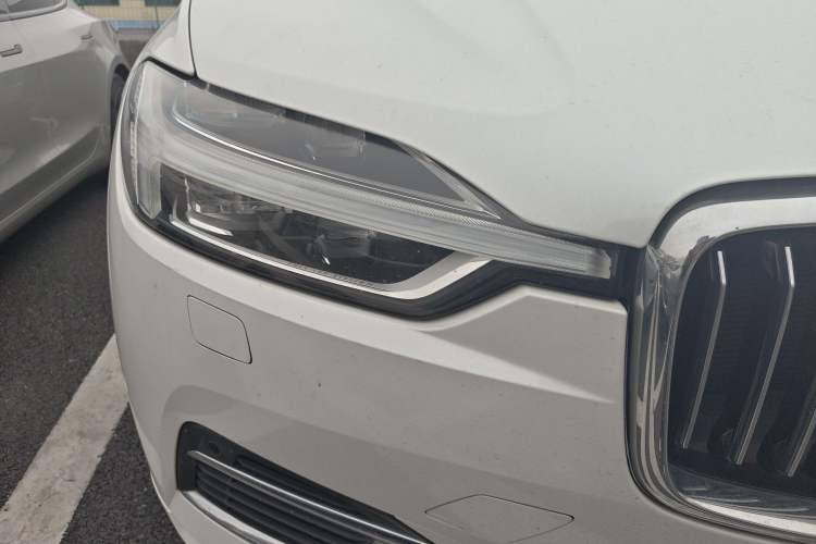 Used Volvo XC60 New Energy 2019 T8 E-Drive Hybrid Prestige Luxury Version China V Standard Right Front Headlight