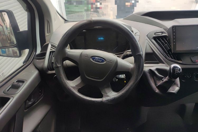 Used Ford Transit 2020 2.0T Diesel Multi-Function Commercial Vehicle Mid-Chassis Low-Roof Design with Dual Rear Doors Emission Standard China V
