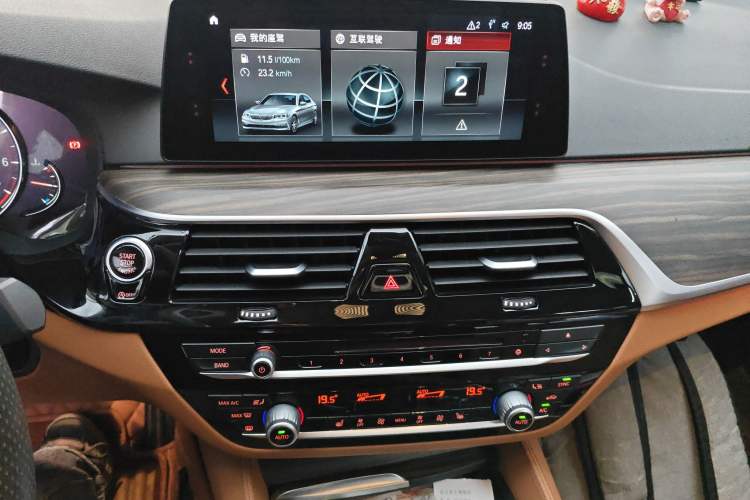 Used BMW 5 Series 2018 530Li Leading Edition Luxury Package
