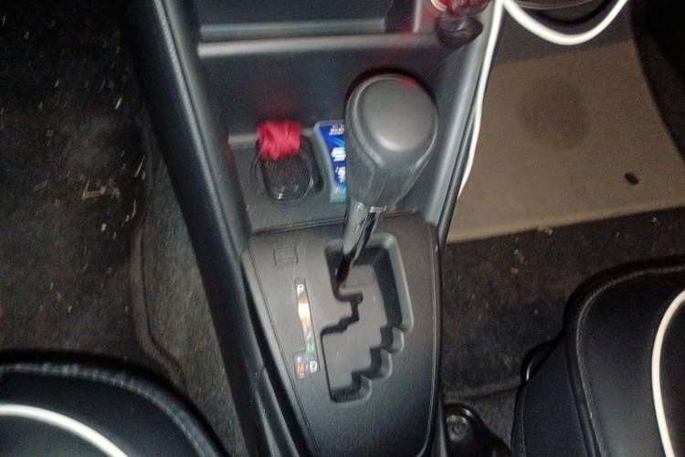 Used Toyota YARiS L Zhi Xuan 2016 Revised 1.5E CVT Charming Edition
