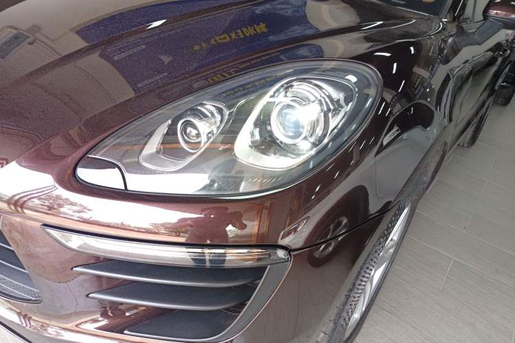 Used Porsche Macan 2017 Macan 2.0T Left Front Headlight