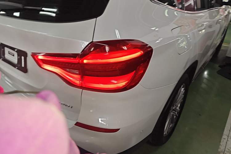 Used BMW X3 2018 xDrive28i Luxury Package China VI Emission Standard
