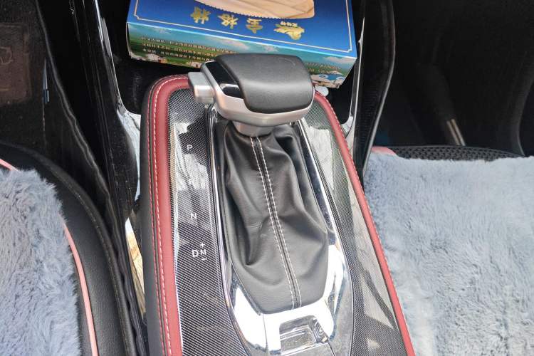 Used CHANGAN OSHAN X5 2021 1.5T DCT Prestige Edition Gear Lever