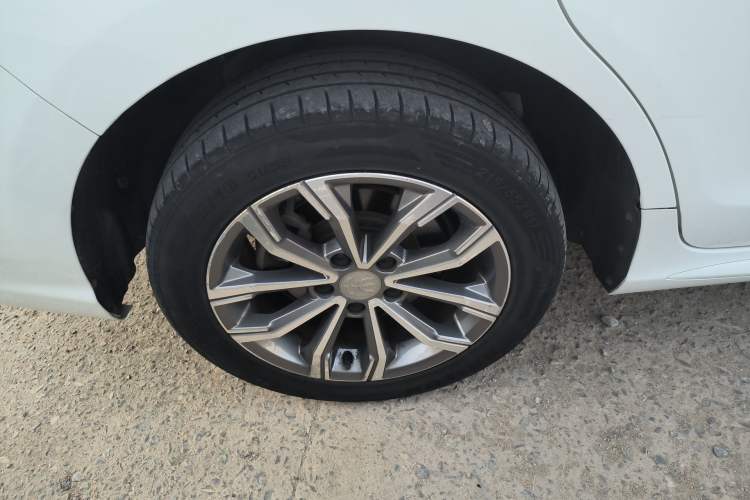 Used BYD Song MAX 2019 1.5T Automatic Smart Connect Prestige Model 6 Seats China VI Standard
