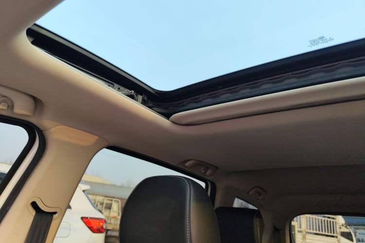 Used Baojun 360 2018 1.5L Automatic Luxury Version China V