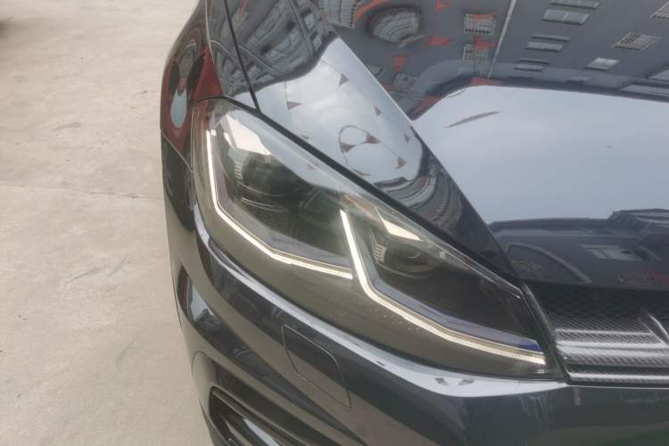 Used Volkswagen Golf 2019 280TSI DSG R-Line China VI Standard Right Front Headlight