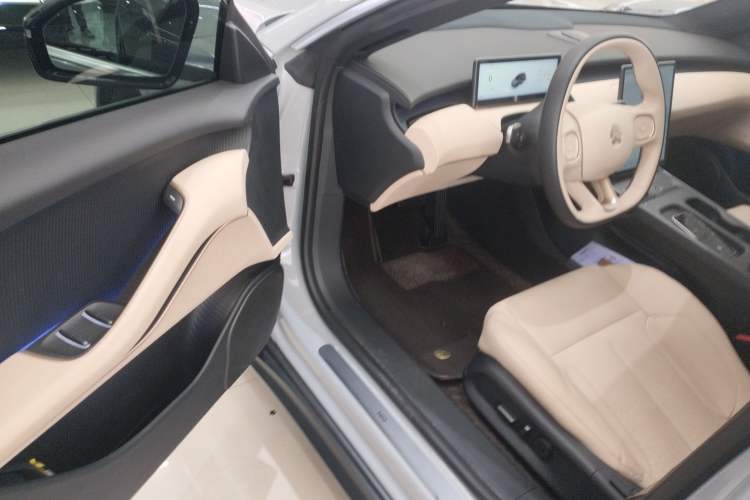 Used Nio ET5T 2023 75 kWh Touring
