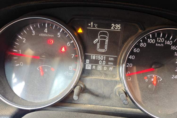 Used Nissan Qashqai 2011 2.0 XL Fire CVT 2WD
