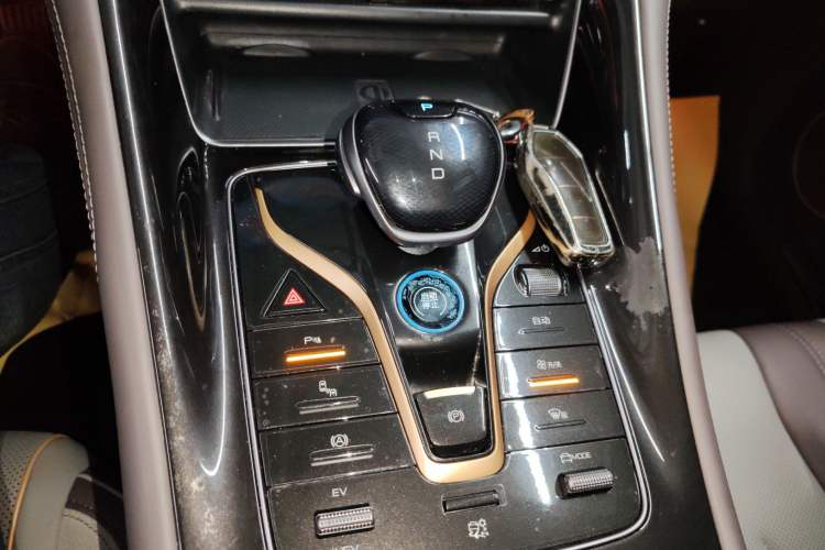 Used BYD Frigate 07 2023 DM-i 205KM Prestige Model