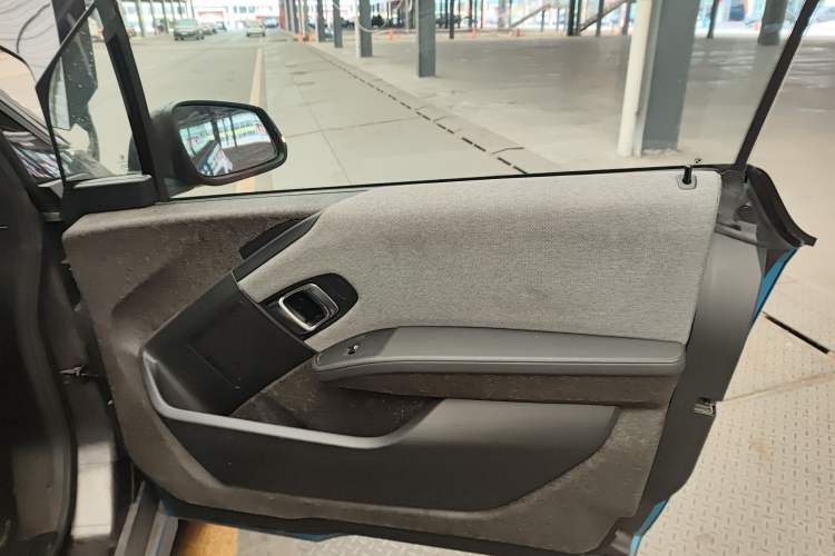 Used BMW i3 2018 Luxury Model
