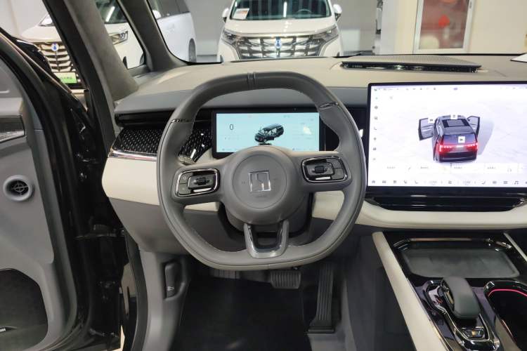 Used Zeekr 009 2024 Six-Seat Executive Version 4WD 108 kWh Steering Wheel