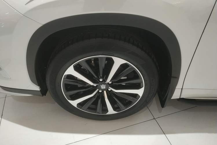 Used Toyota Crown Kluger 2022 2.5L HEV Four-Wheel Drive Flagship Edition
