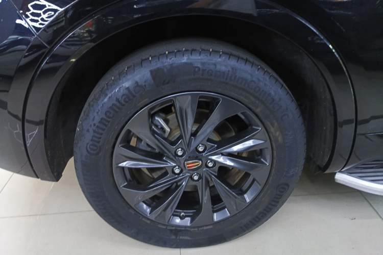 Used Hongqi HS5 2023 2.0T Qixiang Pro Edition
